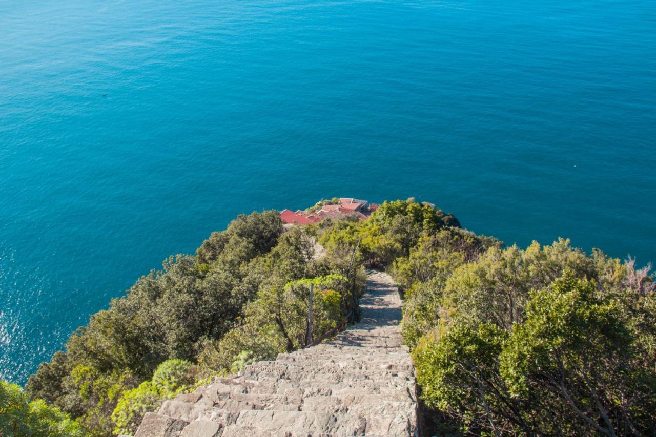M'Illumino D'Immenso - Moneglia Apartments Luaran gambar