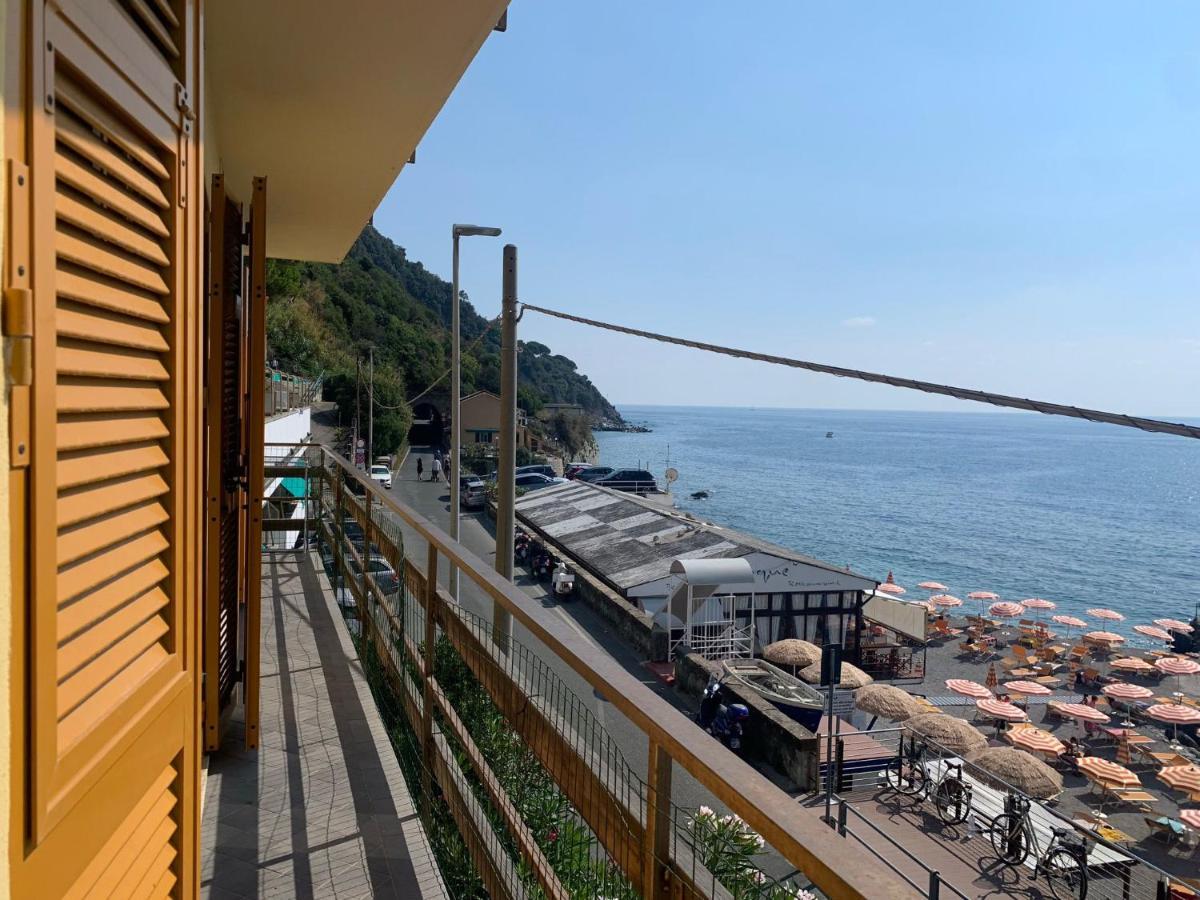 M'Illumino D'Immenso - Moneglia Apartments Luaran gambar